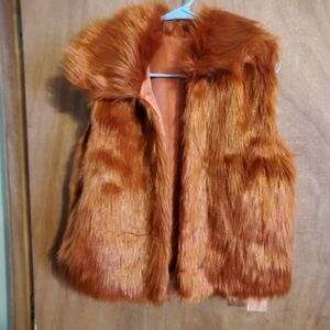 Shein SXY  NWT FAUX FUR VEST. Sz med.orand /reddish.